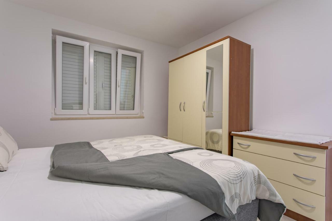 Apartmani Marija Jakir ブレラ エクステリア 写真