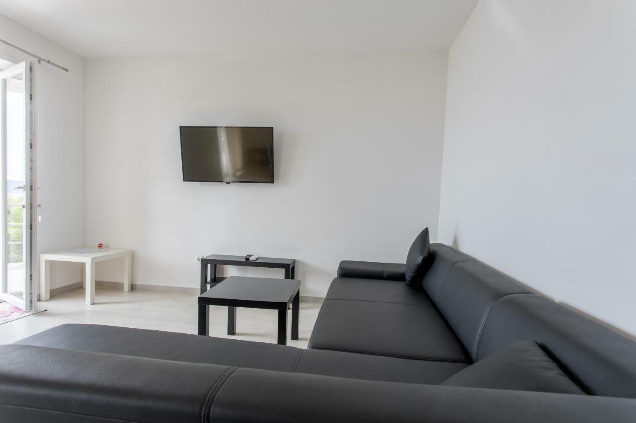 Apartmani Marija Jakir ブレラ エクステリア 写真