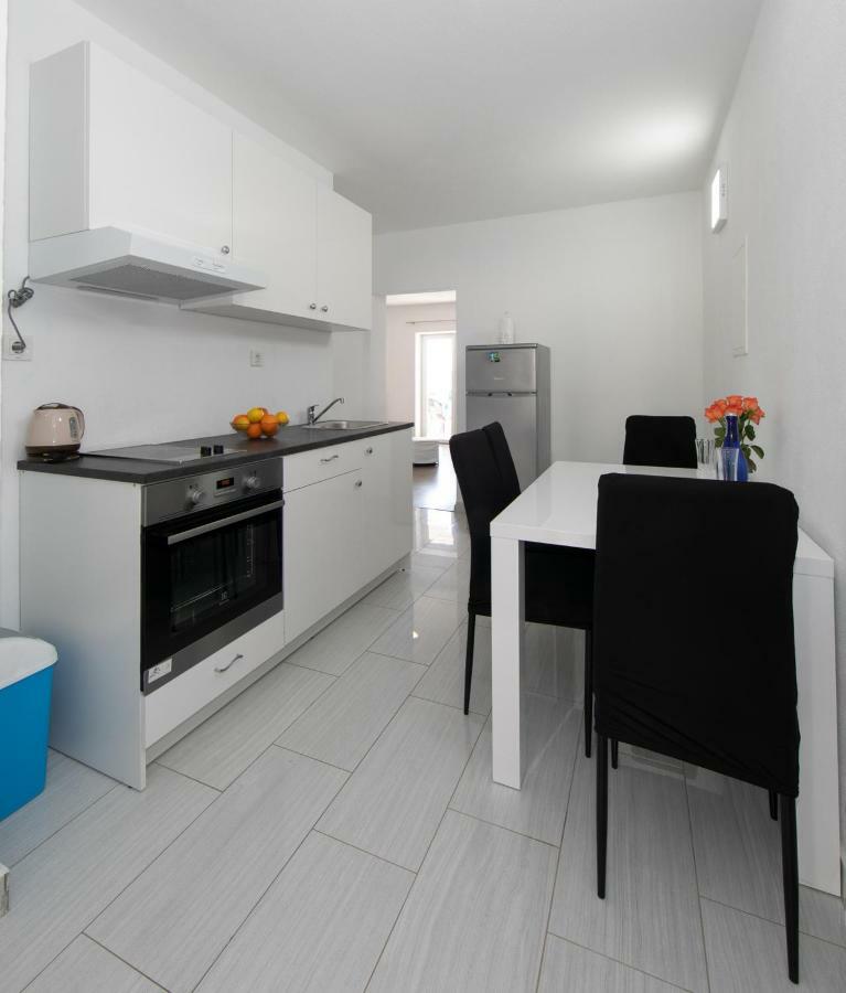 Apartmani Marija Jakir ブレラ エクステリア 写真